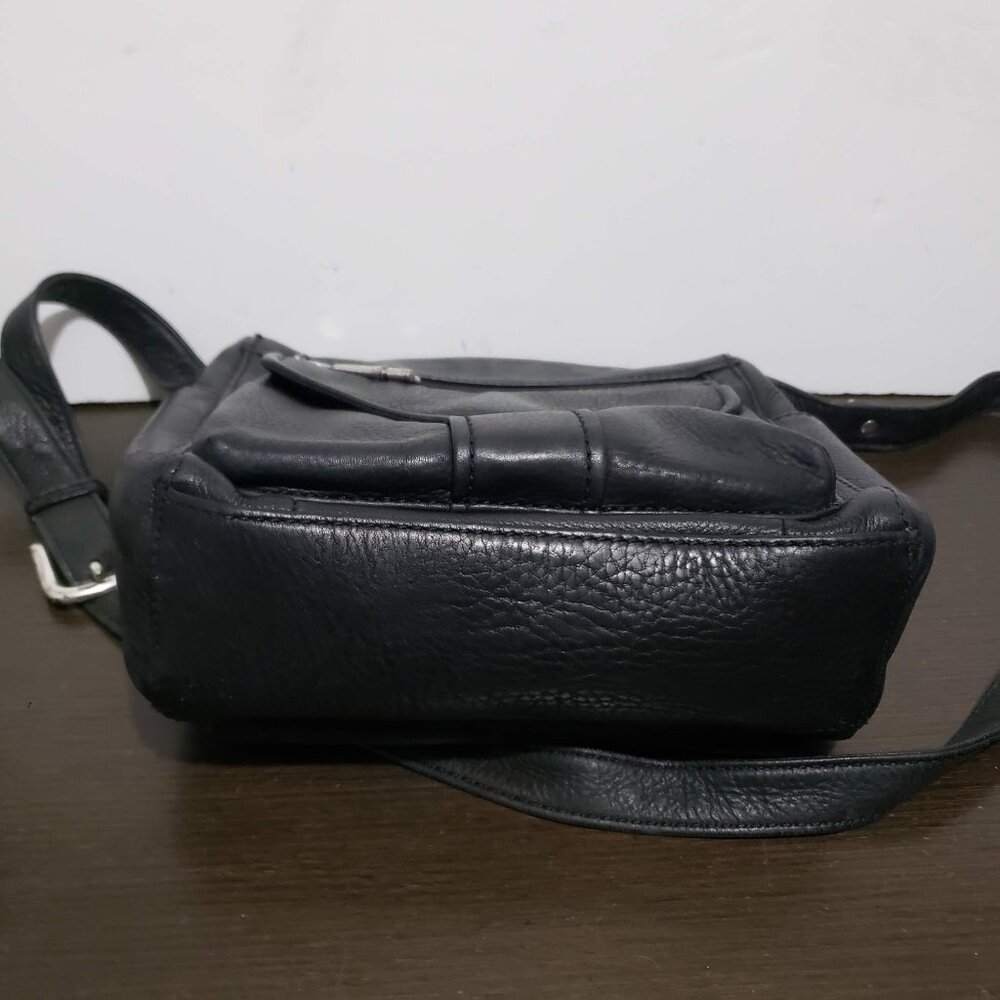 Vtg Fossil Black Leather Crossbody Shoulder Bag 75082 with Key - Picture 10 of 12